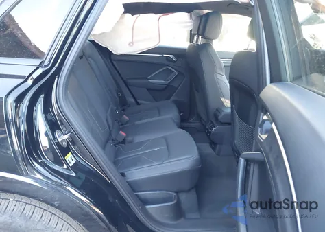 2025 Audi Q3 Premium 45 Tfsi S Line Quattro Tiptronic z USA, uszkodzony, nr VIN WA1DECF34S1017932